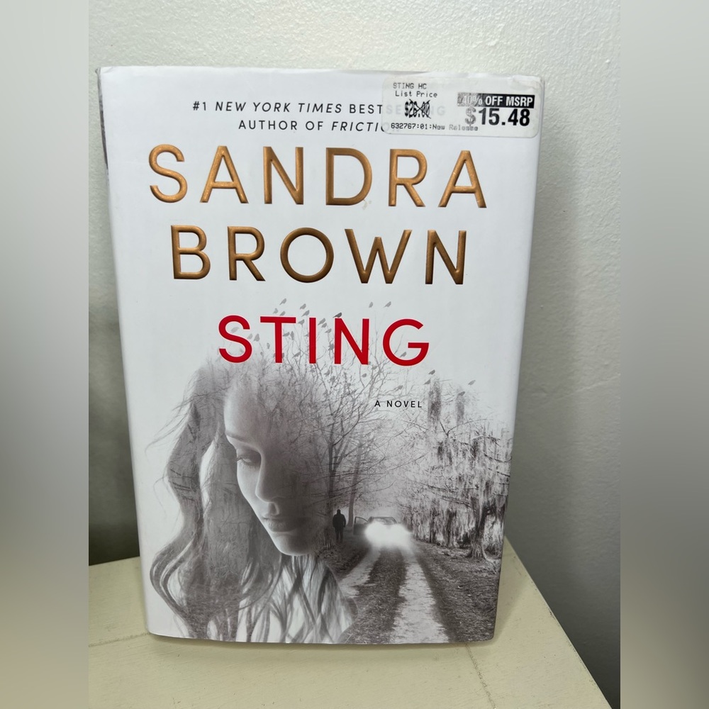 Sandra Brown “Sting” Book